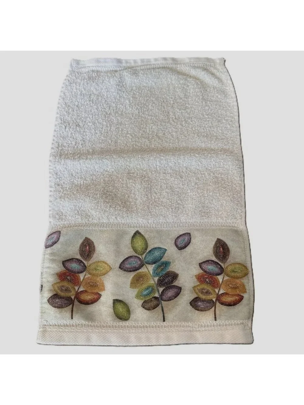 Croscill Mosaic Leaves Hand Towel  Decorative Accent For Bathroom  Kitchen